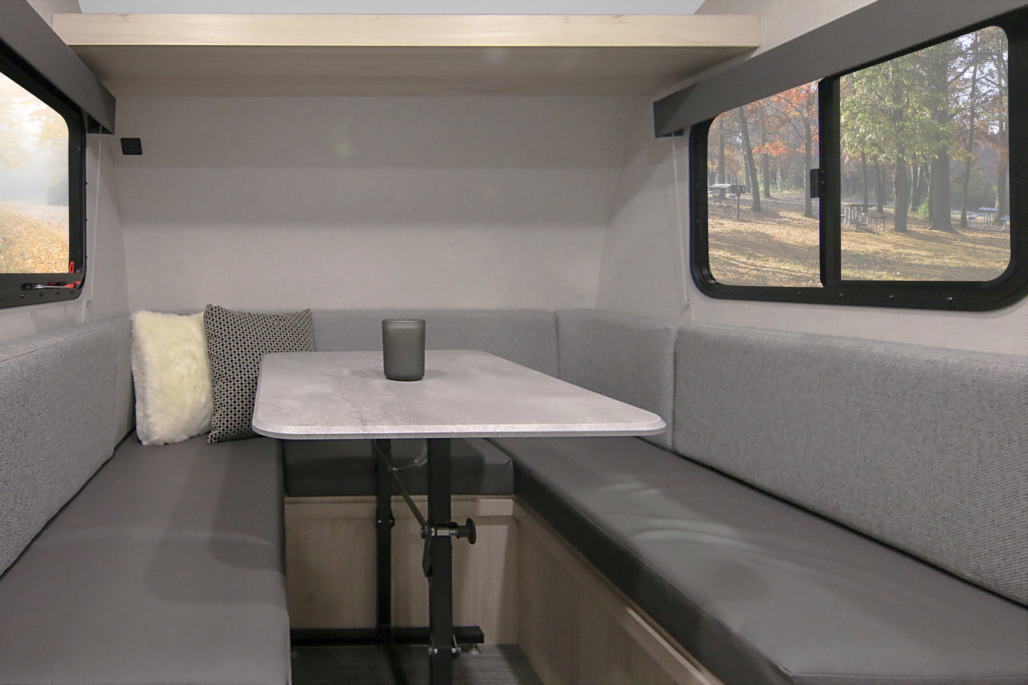 2026 Winnebago Hike 100 H171DB photo 7